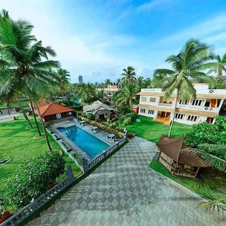 Asokam Beach Resort Kannur Esterno foto