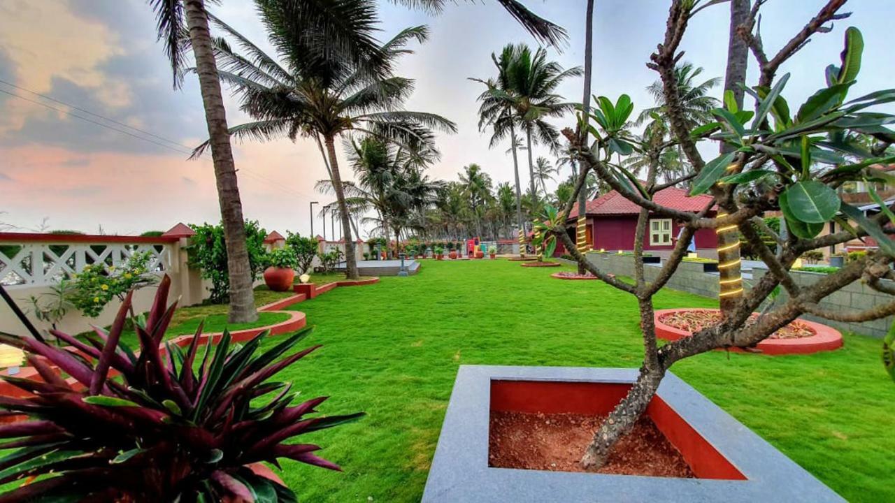 Asokam Beach Resort Kannur Esterno foto