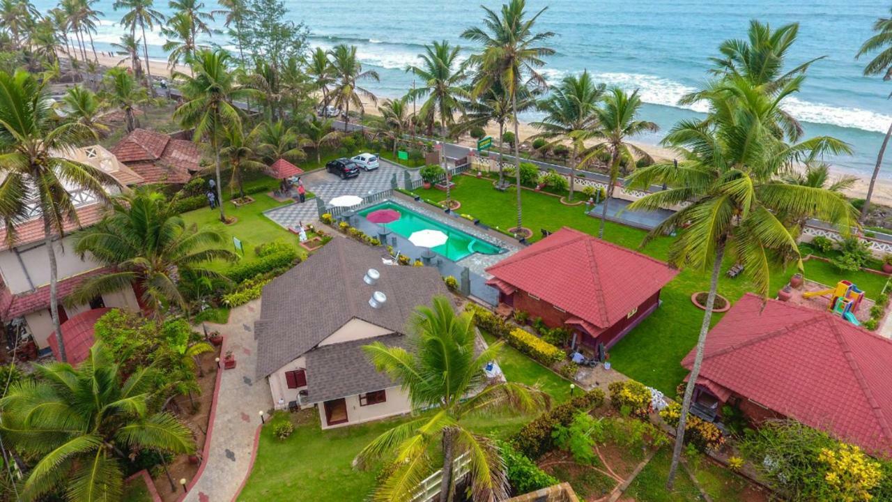 Asokam Beach Resort Kannur Esterno foto